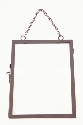 Zdjęcie produktu dla Metalowa ramka na zdjęcia 20,5x27x1,8 cm