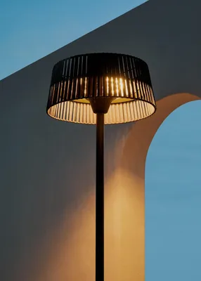 Produktbild von CREATE - PATIO HEATER - Infrarot Standheizstrahler für Terrassen und Außenbereiche