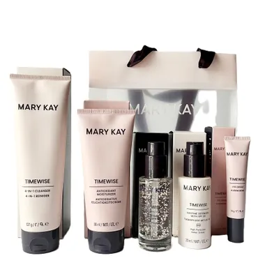 Produktbild von MARY KAY TimeWise Ultimate Pflege-Set für normale/trockene Haut, inklusive Augencreme, 284 ml