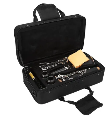 Produktbild von Bb-Klarinette mit 17 Tasten und Zubehör für Holzblasinstrumente