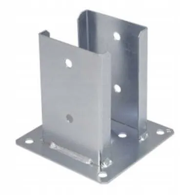 Obrázok produktu pre Základňa stožiara priskrutkovaná k betónu 102x150x2,5 mm