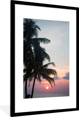 Produktbild von MuchoWow® Gerahmtes Poster Palme - Tropisch - Sonnenuntergang 60x90 cm - Poster mit Schwarzem Bilderrahmen Wandposter Rahmen Foto Bilder - Dekoration - Wandposter Wohnzimmer - Hochwertig