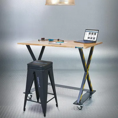 Produktbild von Industrielle Werkbank 120 cm und Werkstatthocker