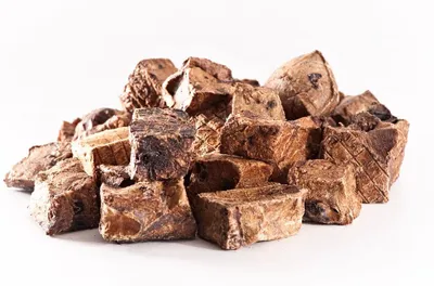 Produktbild von Mascota Vital Hunde-Kausnack Pferdelunge in Würfel 200 g