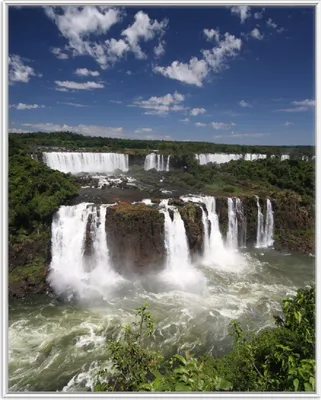 Produktbild von Wallario Wandbild Iguazu-Wasserfälle, Größe: 40,30 x 50,30 cm, Poster mit weißem Aluminiumrahmen