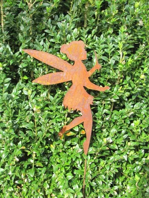 Produktbild von Edelrost Gartenstecker Fee Tanya mit Zauberstab