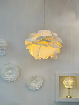Produktbild von Opviq, Hochwertige Deckenleuchte (Kronleuchter), Creme, Ø58 cm, höhenverstellbar 115-120 cm | Kunststoffkörper, IP20, E27 Fassung, Max 40 W | Modernes Design für Hotel & Zuhause