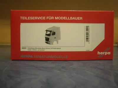Produktbild von Herpa 085021 - 1/87 Fahrerhaus MB Streamspace 2.5 2018 mit Windleitblech