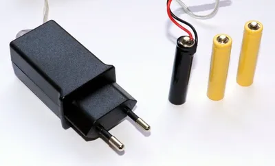 Immagine prodotto di Trasformatore 4,5 V Cavo di alimentazione da 4 m 3xAAA
