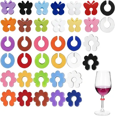 Imagen del producto de Marcadores para copas de silicona - Set de 36 unidades - Diseño de mariposas, flores y forma de C - Reutilizables - Ideales para copas de vino, champán y cócteles
