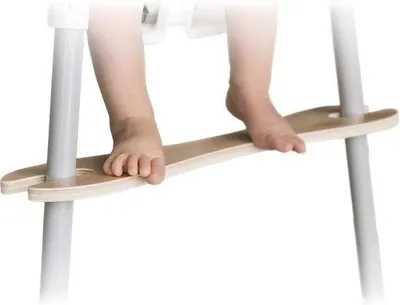 Produktbild von Verstellbare Fußstütze für Kinderstühle – Sicher und einfach zu montieren