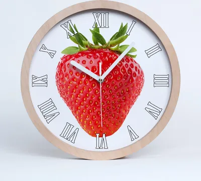 Produktbild von Holzuhr 30fi cm wanduhr - weiße Spitzen - Erdbeere