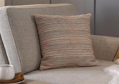 Produktbild von Kissenhülle "Streifen" beige, orange / schwarz gestreift, 45x45 cm, Kissenbezug, Zierkissenbezug mit eingearbeitetem Reißverschluss