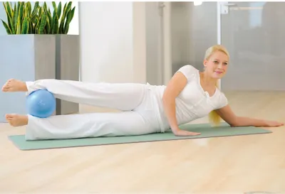 Zdjęcie produktu dla Piłka Sissel Pilates "Soft", ø 22 cm, niebieska