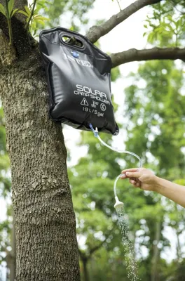 Produktbild von INTEX Solar Dusche 28052 – 19L, Outdoor Dusche mit ON/OFF-Ventil Campingdusche
