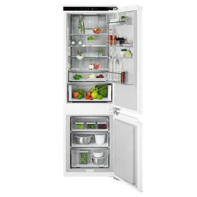 Produktbild von AEG Series 8000 TSC8M183CC, 245 l, SN-T, 7,5 kg/24h, C, Fresh Zone Fach, Weiß