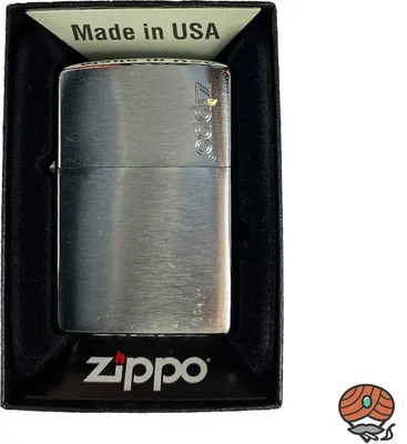 Produktbild von Zippo Benzin-Feuerzeug mit Zippo Schriftzug, unbefüllt