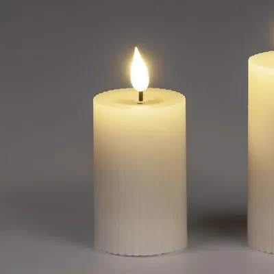 Produktbild von LED Kerze STREIFEN H. 8cm D. 5cm creme mit Timer Formano