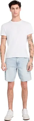 Image de Triangle G Guess