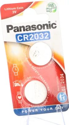 A retail package containing two Panasonic CR2032 lithium coin batteries.