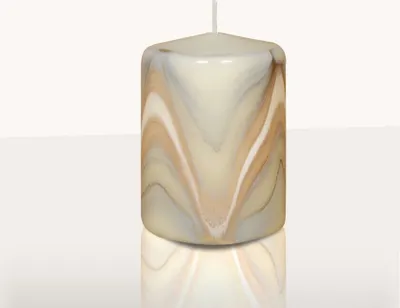 Produktbild von Designkerze Vesuv Stumpenkerze Taupe 100 x Ø 70 mm
