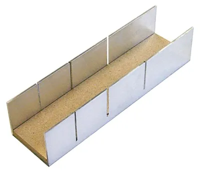 Productafbeelding van Augusta-Heckenrose Groeflade, 245 x 65 x 55 mm. Aluminiumlade met