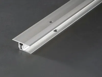 Produktbild von PROLINE Edelstahl 2,7 Meter Übergangsprofil, PROCOVER Universal Aluminium Profil für Laminat Parkett Fliesen, Höhenverstellbar Schraubbares System, Einfache Verlegung, Eloxiert