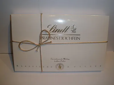 Produktbild von Lindt Pralines Hochfein / Pralinenmischung 200 gr.