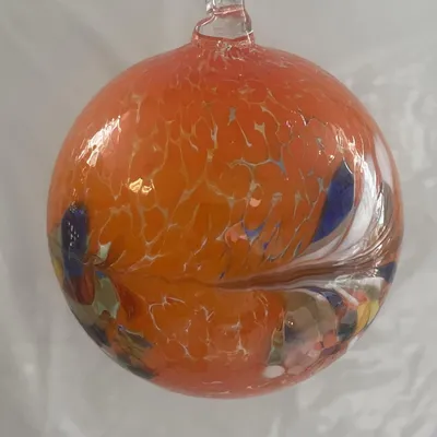 Immagine prodotto di Palla ornamentale in vetro arancione, da appendere