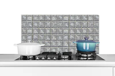 Obrázok produktu pre MuchoWow® Splashback Kuchyňa - Kuchynský backsplash - Ochrana steny pre sporák a drez Dlaždice - Kov - Vzory 90x45cm Alu-Dibond (alternatíva k