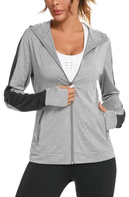 Image de Veste de sport à capuche pour femmes, fermeture éclair