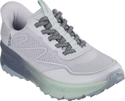 A single athletic shoe is shown against a white background.