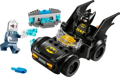 Produktbild von LEGO DC Batman: Batman & Batmobil vs. Mr. Freeze - Superhelden Auto Spielzeug mit 2 Minifiguren - Eisshooter mit Elementen zum Abfeuern - Geschenk für Jungen und Mädchen ab 4 Jahren 76301