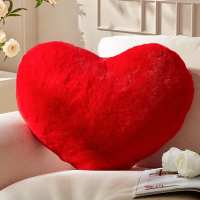 Immagine prodotto di Cuscino a forma di cuore, colore rosso, dimensioni 38x48 cm, ideale per soggiorno e camera da letto