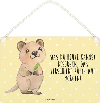 Produktbild von Mr. & Mrs. Panda Schild Quokka Happy DIN A6 - Gelb Pastell - Geschenk, Deko Wandbild, kleine aufmerksamkeit, wandtafel, Lustige Sprüche, Aufschieberitis, Niedliches Tier