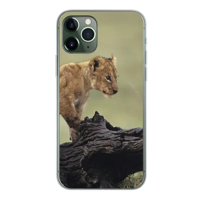 Produktbild von MuchoWow® Handyhülle Schutzhülle Hülle für iPhone 11 Pro Löwe - Rüssel - Junge Silikon Softcase Handy Hülle - Handy