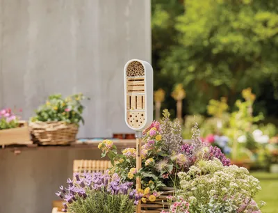 Immagine prodotto di Gardena ClickUp! - Bombo - Farfalla - Coccinella - Bianco - Legno - Bambù - Legno - 149 mm - 110 mm - 368 mm (11370-20)