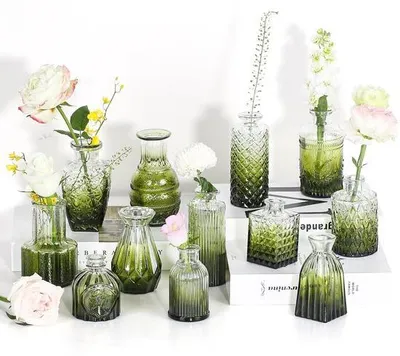 Immagine prodotto di Vaso di vetro verde, profondità 12 cm