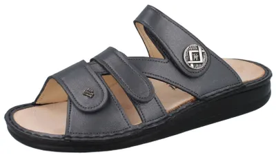 Produktbild von FINN COMFORT Agueda Damen Pantolette grau Glattleder schimmernd - Größe: 38