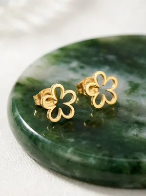 Produktbild von Lundholm Florianne Ohrstecker Damen – Edelstahl goldfarben PVD – Grüner Stein Blume – Hypoallergen Wasserfest Stecker Ohrringe