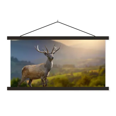 Produktbild von MuchoWow® Textilposter Hirsche - Berg - Gras - Sonnenuntergang - Tiere - Natur 60x30 cm mit schwarzem Rahmen - Textilien
