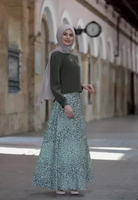 Immagine prodotto di Abito da sera in due pezzi Giacca e gonna Hijab lungo Verde 48 Tea Door S-952