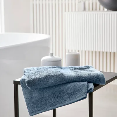 Produktbild von Einfaches Badetuch ESSENTIAL