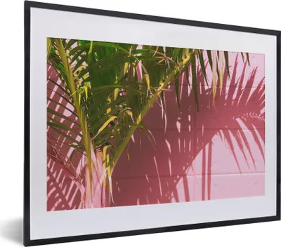 Produktbild von MuchoWow® Gerahmtes Poster Pflanze - Sommer - Tropisch - Rosa 40x30 cm - Poster mit Schwarzem Bilderrahmen Wandposter Rahmen Foto Bilder - Bilderrahmen - Poster im Rahmen