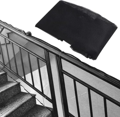 Productafbeelding van Veiligheidsnet Kinderen - Balkonnet Trapnet - Kinderveiligheid Garanderen - Robuust Polyester Materiaal - 300 cm x 77 cm - Zwart