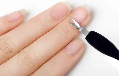Produktbild von Go Go Gadget – „Pflegen Sie Ihre Nägel mit unserem Nagelhautschneider, Messer und Gabel – Schwarz“