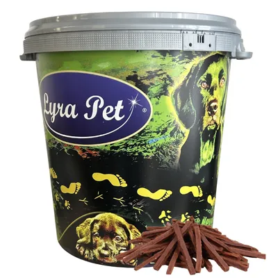 Produktbild von 5 kg Lyra Pet® Rinderdörrfleisch Sticks in 30 L Tonne