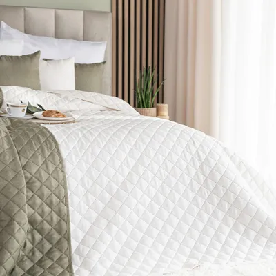 Produktbild von HERRINGBONE Dekorative Tagesdecke - Cremefarbene Eleganz für das Schlafzimmer - 220x240 cm