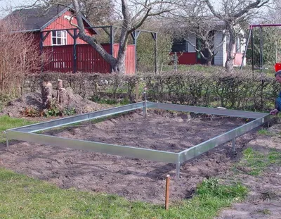 Produktbild von Juliana Stahlfundament für Gewächshaus Popular 1,93 x 1,93 m - 3,8 m² (Gr. 1), alu-natur