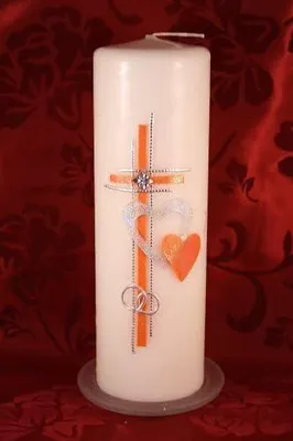 Produktbild von Hochzeitskerze mit Namen und Datum